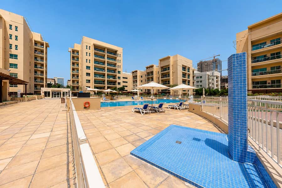 21 Arta Greens Apartment: Family-Friendly Dubai Stay