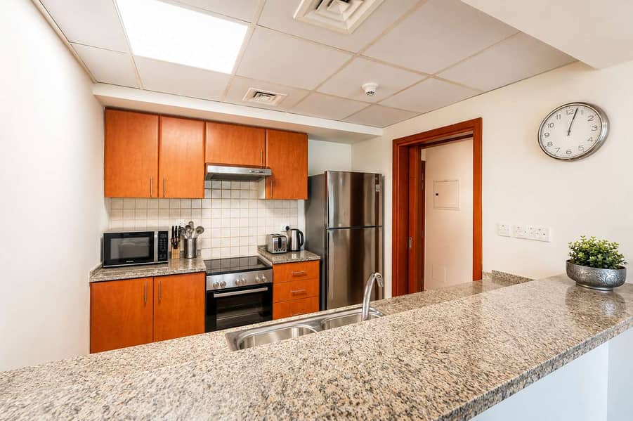 7 The Greens: Modern 1-Bedroom Apartment