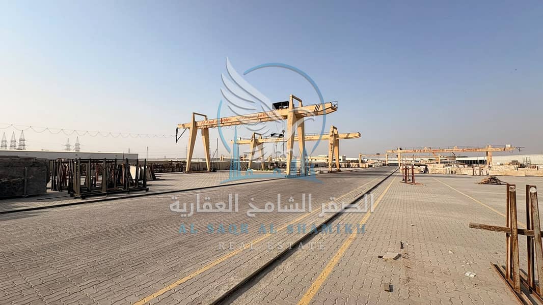 4 yard-for-rent-sajaa-property-01. jpg