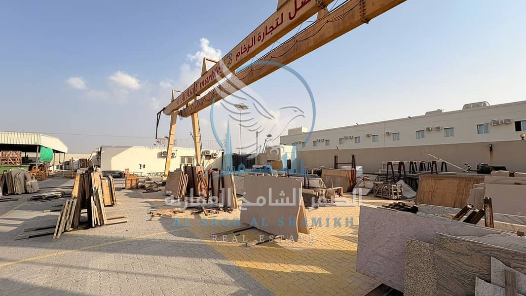 6 yard-for-rent-sajaa-property-07. jpg