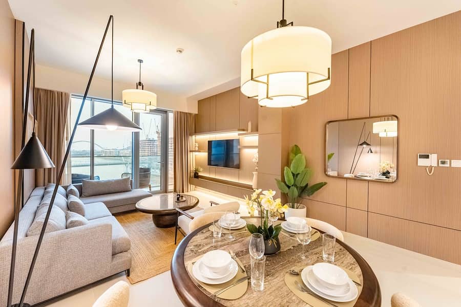 Dubai Luxury: 3-Bedroom Apartment with Views Dubai Luxury: 3-Bedroom Apartment with Views