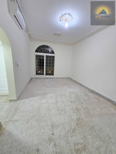 Estudio para en Alquiler en Al Najda Street, Abu Dhabi - 1000130473. jpg Estudio para en Alquiler en Al Najda Street, Abu Dhabi - 1000130473. jpg