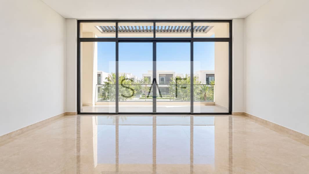 9 Polished room with villa views. png