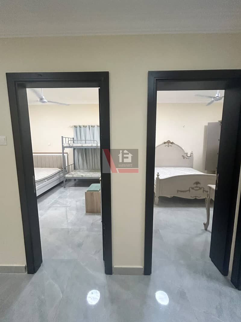 12 ed9bd3dc-e28c-40e5-b8b9-176a2fcb8a36. jpg