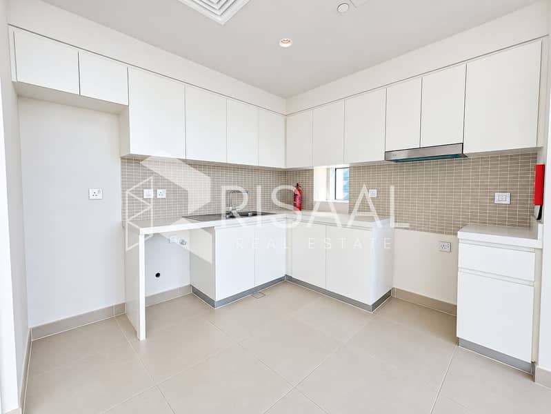5 04-kitchen. jpg