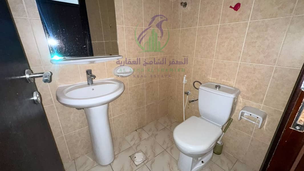 17 apartment-for-rent-2-bedroom-altaawn-alsharqh-property-08. jpg