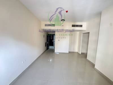 Appartement de 2 chambres à à louer à Al Majaz, Sharjah - apartment-for-rent-2-bedroom-almjaz-3-alsharqh-property-06. jpg