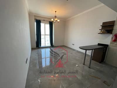 Studio zum Miete in Al Majaz, Sharjah - WhatsApp Image 2026-10-10 at 9.28. 55 AM (1). jpeg Studio zum Miete in Al Majaz, Sharjah - WhatsApp Image 2026-10-10 at 9.28. 55 AM (1). jpeg