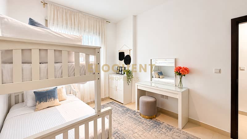 5 Bright Minimalist Bunk Bedroom. png