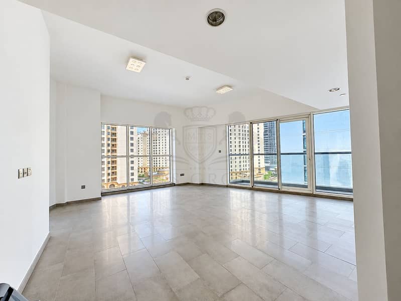 2 Bright Modern Apartment with City Views. png