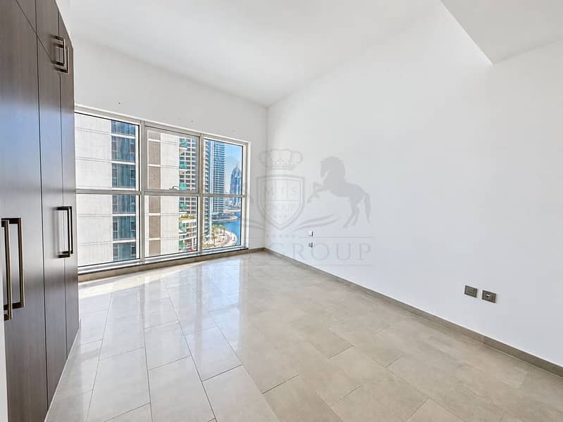 9 Sunlit Modern Apartment with Marina Views. png