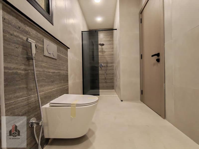 16 247403. jpg