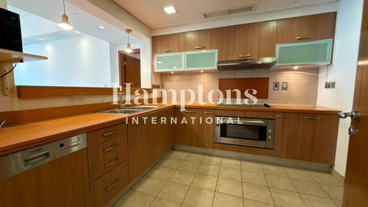 3 Bedroom Apartment for Rent in Palm Jumeirah, Dubai - Spacious Family Home | 3BR + Maids | Vacant