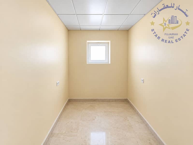 17 b1c24b19-d2bc-42fd-9b91-7b65d2567f12. png