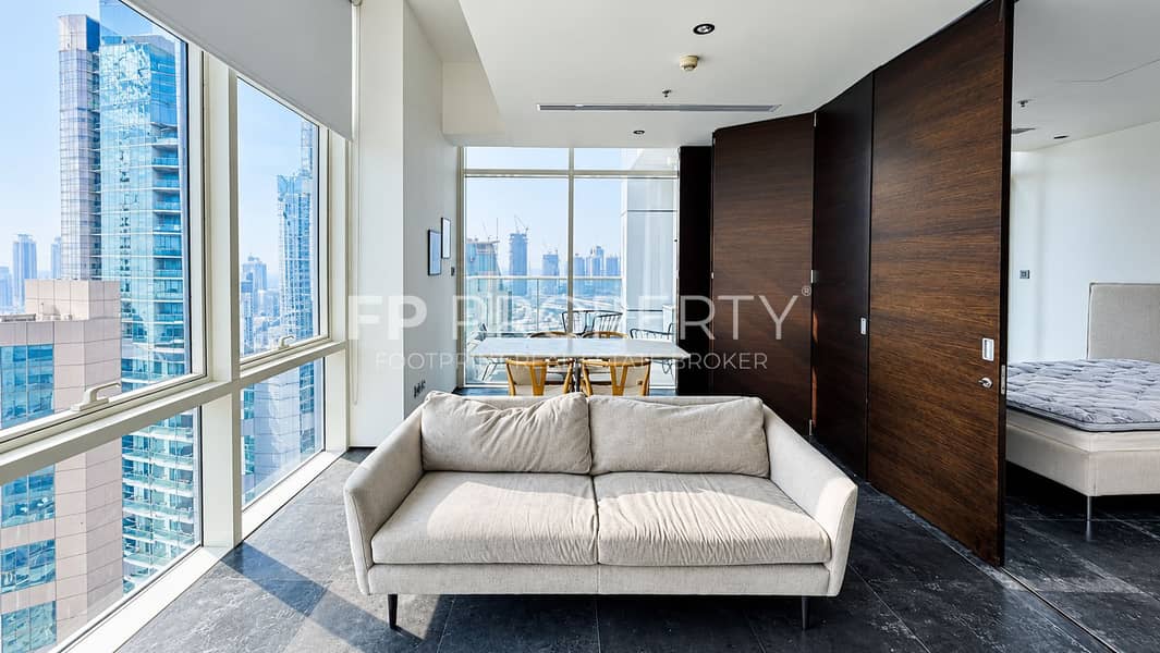 5 Modern High-Rise Apartment with City Views. png