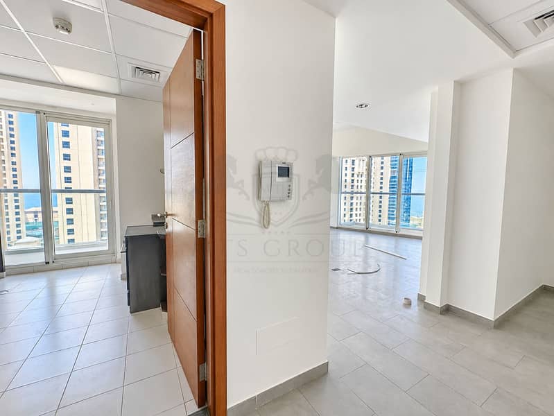 7 Bright Modern Apartment with Sea Views. png