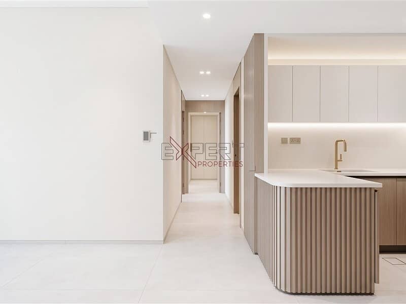 4 Image 4