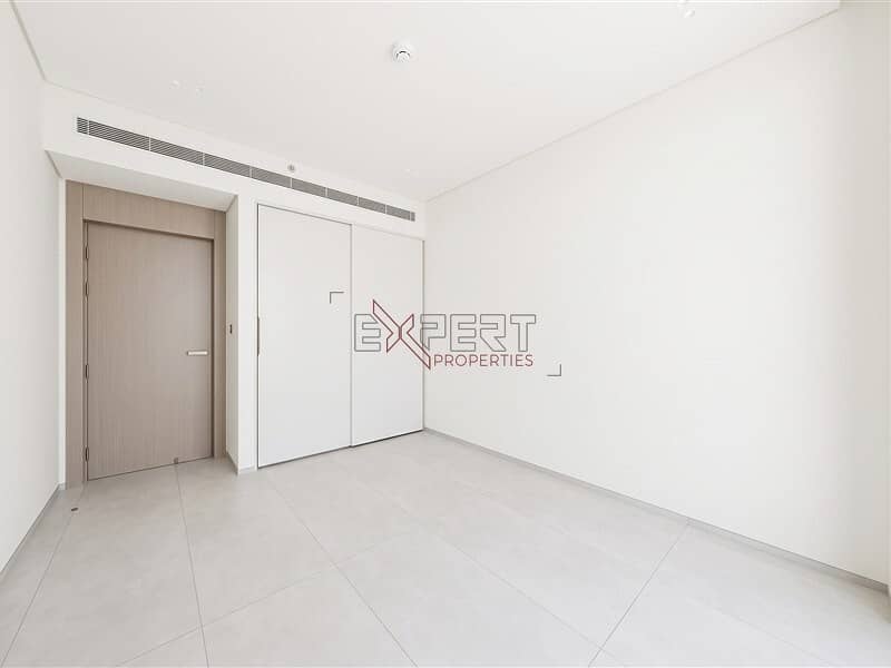 7 Image 7