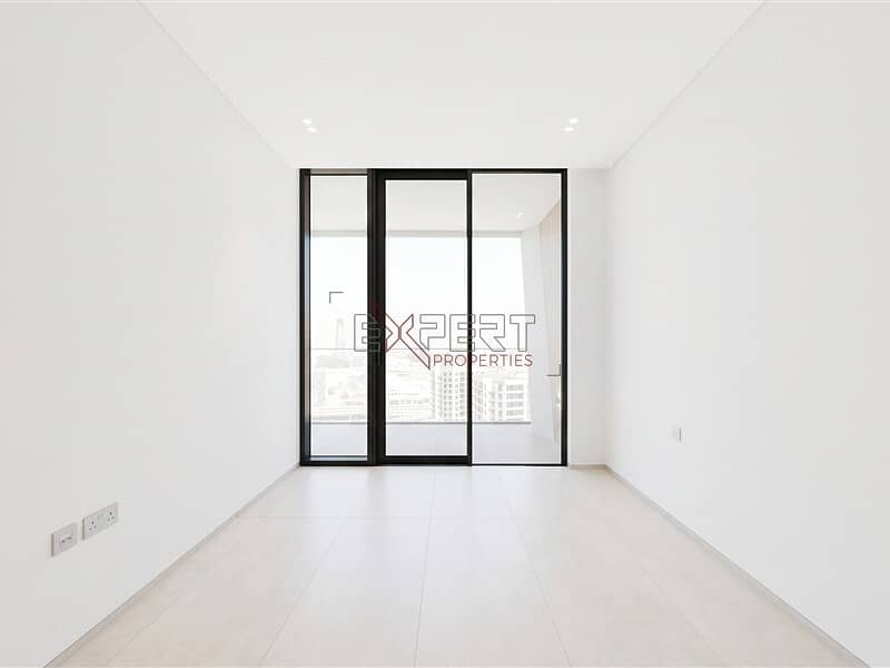 10 Image 10