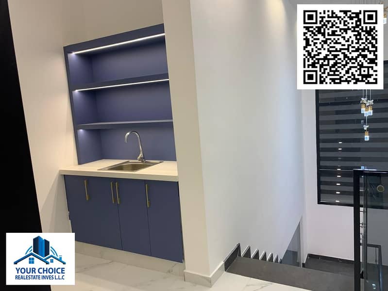23 ef0ae427-3e41-4c85-bb33-dac2c53118e9. jpg