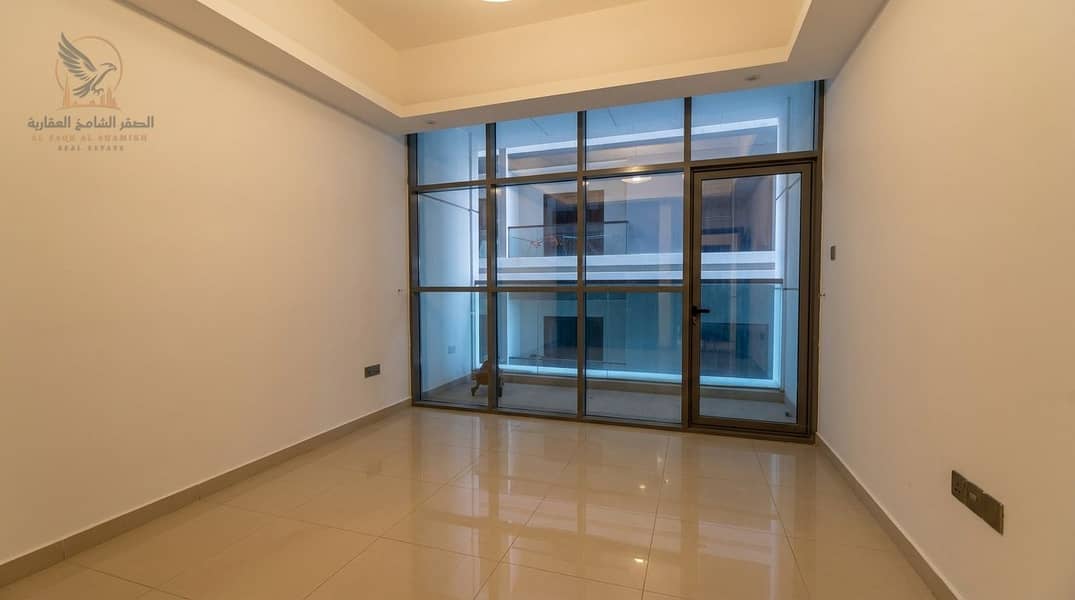 2 Enhancing_real_estate_photograph…_20261006120326. jpg