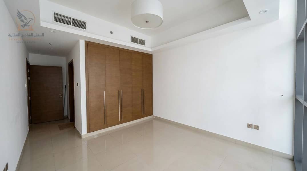 4 Enhance_real_estate_photo_lighting_20261006120527. jpg