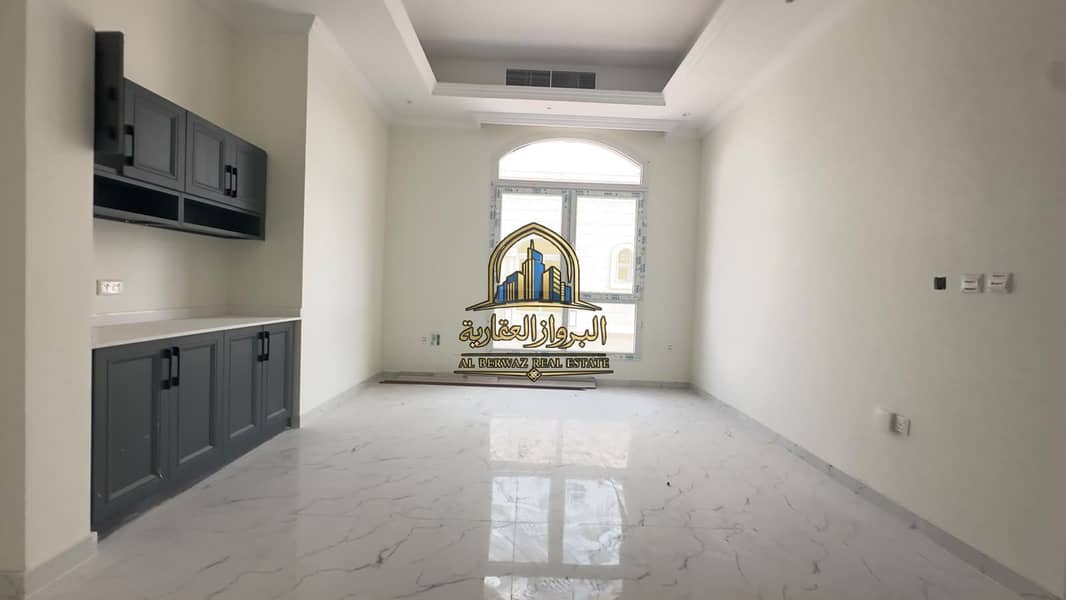 12 76575. jpg