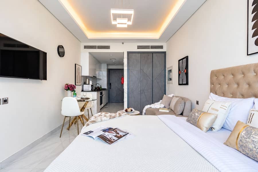 10 Bright Modern Serviced Apartment Interior. png