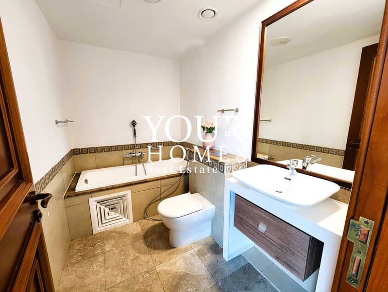 9 childs bathroom. jpg
