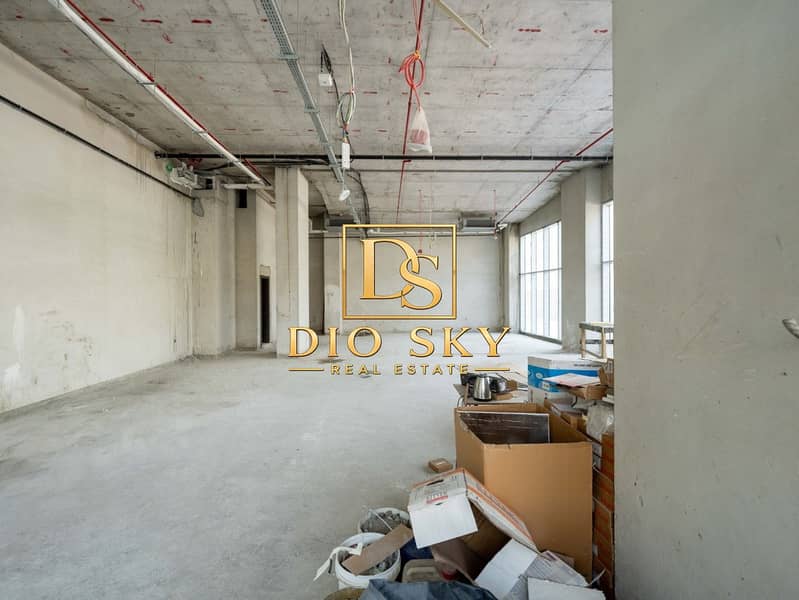4 Image 4