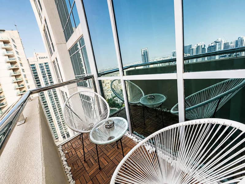 24 Luxury one bedroom apartment in Golf Towers Dubai featuring