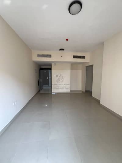 2 Slaapkamers Appartement te Huur in Al Majaz, Sharjah - WhatsApp Image 2026-10-07 at 12.55. 34 PM. jpeg 2 Slaapkamers Appartement te Huur in Al Majaz, Sharjah - WhatsApp Image 2026-10-07 at 12.55. 34 PM. jpeg