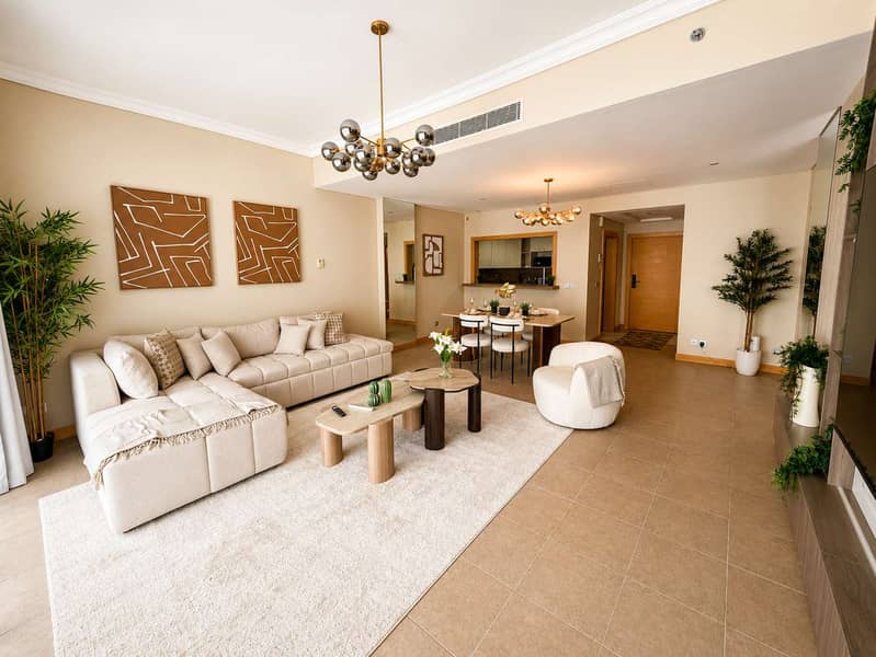 2 Refurbished 1 Bed with Sea view and RIVA Access