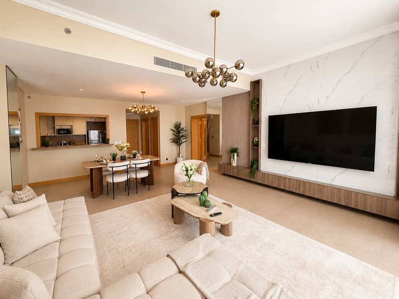 6 Refurbished 1 Bed with Sea view and RIVA Access