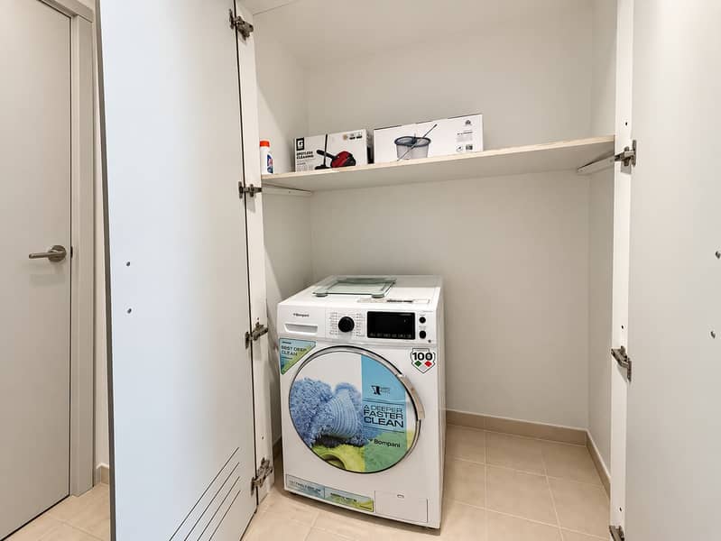 19 Modern one bedroom apartment in The Greens with pool and gym
