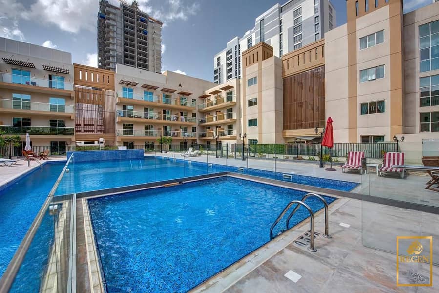 19 Pool of Roxana Residence. jpg