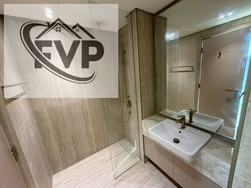 2 bathtub. jpeg
