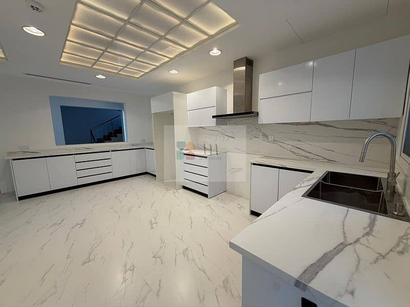 8 villa 8 2.0. jpg