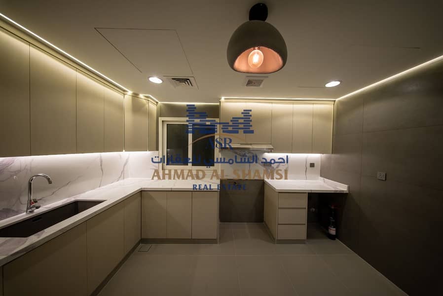 29 2de3f852-5ef0-4c04-86fc-24940aba034a. jpg