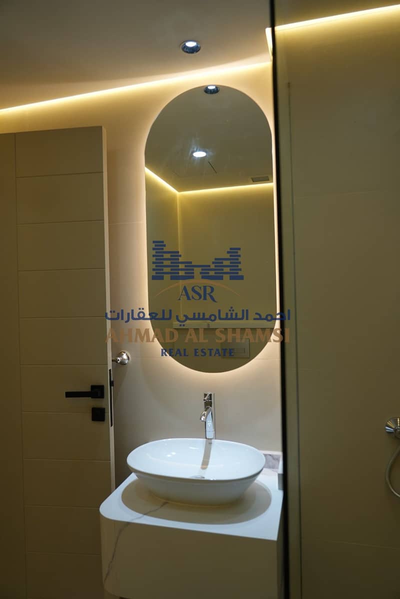 14 6216ac99-6bd8-4f6a-9392-0bd139818404. jpg