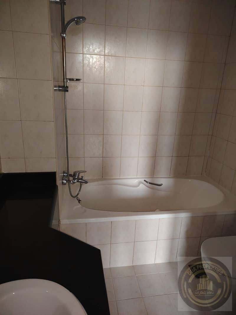 7 1000206680. jpg