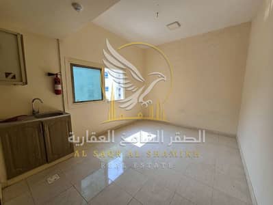 Studio for Rent in Al Nabba, Sharjah - apartment-for-rent-1-bedroom-almryjh-alsharqh-property-01. jpg Studio for Rent in Al Nabba, Sharjah - apartment-for-rent-1-bedroom-almryjh-alsharqh-property-01. jpg