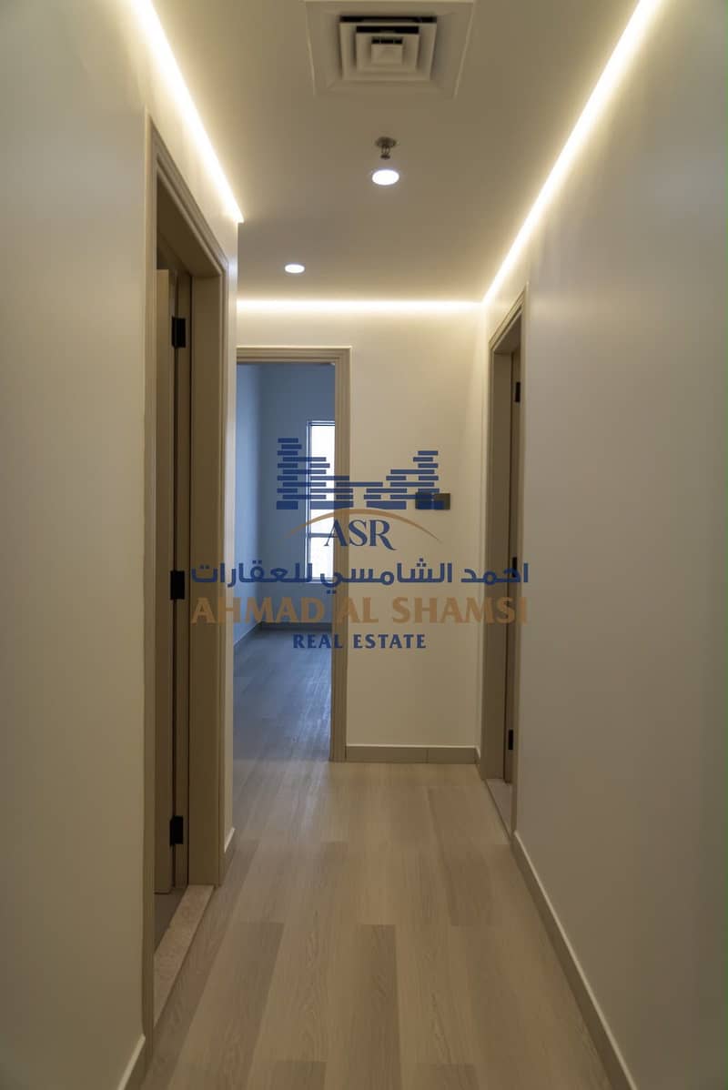 14 8fee81e6-80a0-4a74-ae43-7ada19d4b40f. jpg