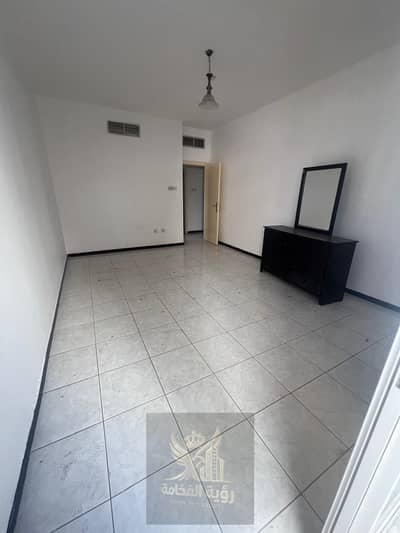 1 habitación Apartamento para en Alquiler en Al Majaz, Sharjah - WhatsApp Image 2026-10-10 at 5.23. 01 PM (1). jpeg 1 habitación Apartamento para en Alquiler en Al Majaz, Sharjah - WhatsApp Image 2026-10-10 at 5.23. 01 PM (1). jpeg