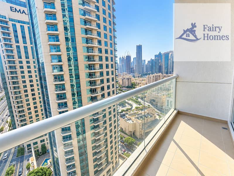 6 Sunlit Balcony Overlooking Downtown Skyline. png