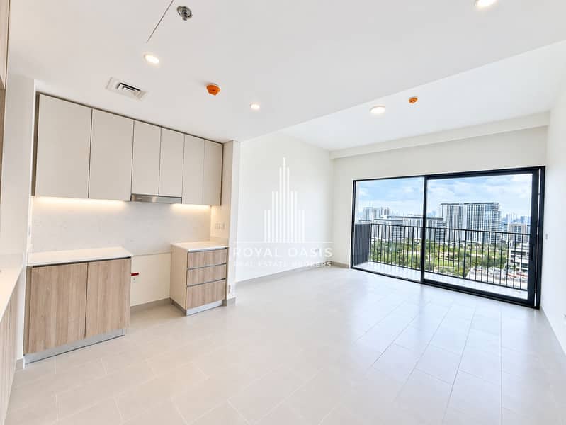 3 Bright Minimalist Apartment with City View. png