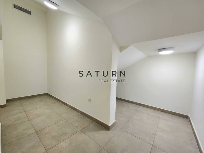 29 44150. jpg