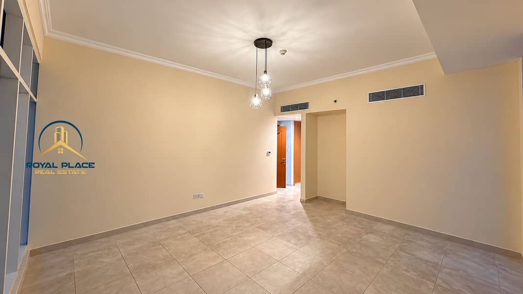 11 Modern Empty Beige Living Room. png