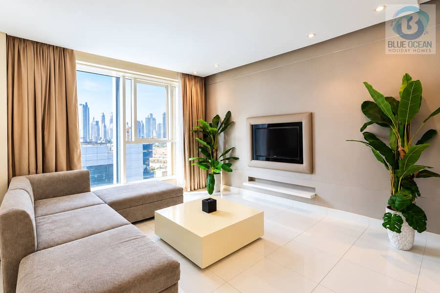 8 07 LIVING ROOM -2. jpg