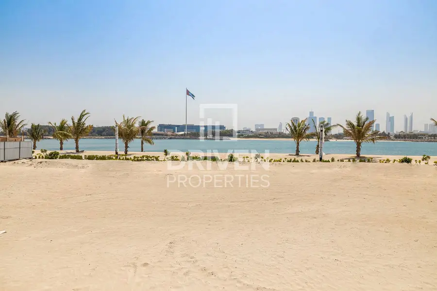 Rare Corner Plot | Prime Location | Freehold Land